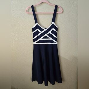 Guess Los Angles Dark blue & White Ladies knee Length Party Dress